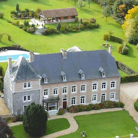 Le Richmond Hotel Godinne Buitenkant foto