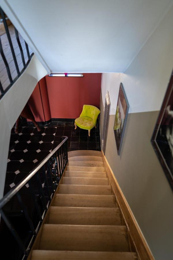 Le Richmond Hotel Godinne Buitenkant foto