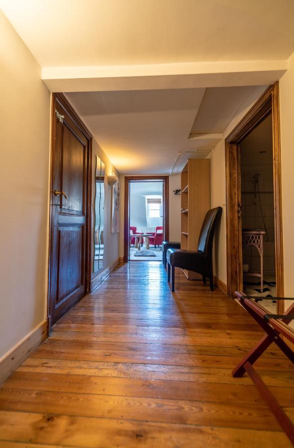 Le Richmond Hotel Godinne Buitenkant foto